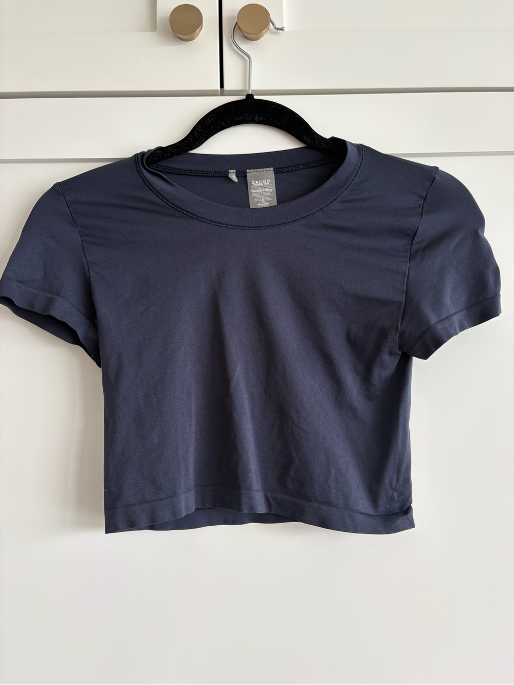 Sunday best sinch cropped tee